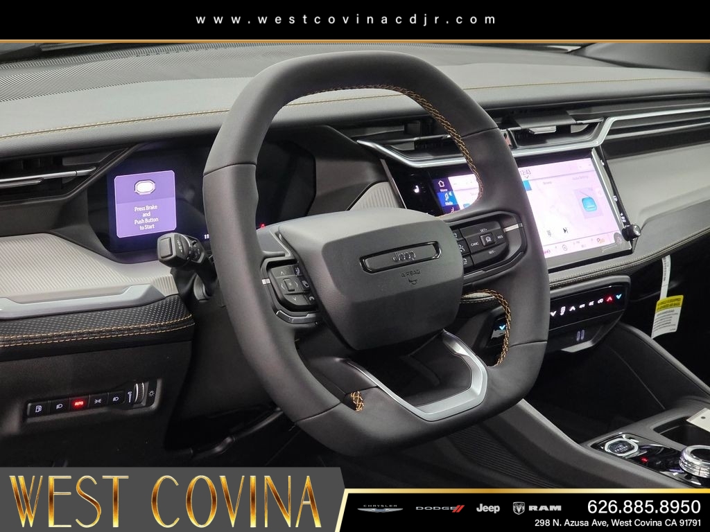 New 2026 Diamond Black Crystal Pearlcoat Jeep  image 15