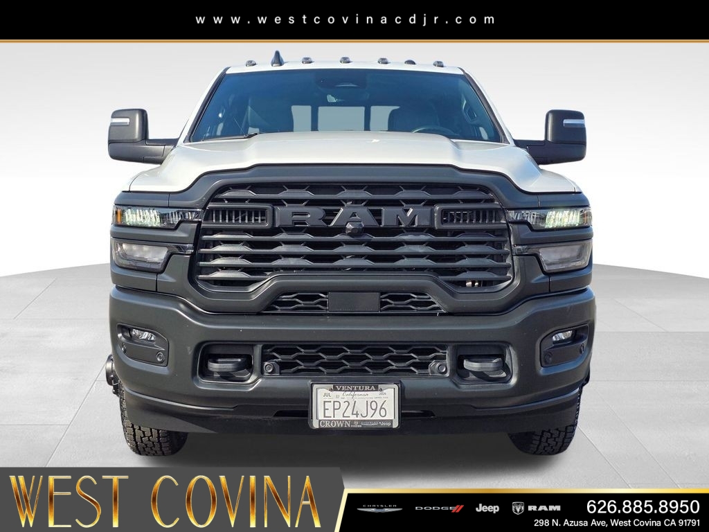 New 2026 Bright White Clear-Coat Exterior Paint RAM Tradesman image 2