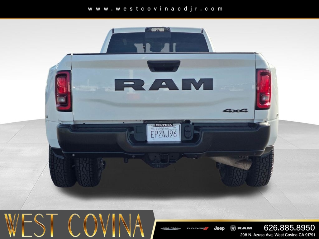 New 2026 Bright White Clear-Coat Exterior Paint RAM Tradesman image 6