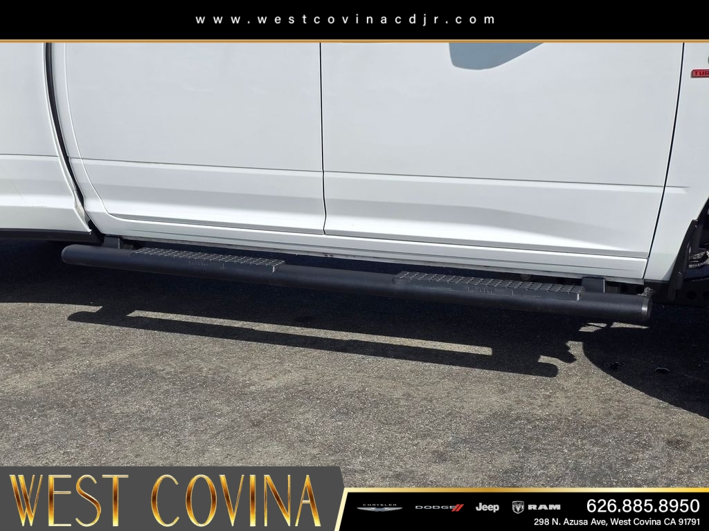 New 2026 Bright White Clear-Coat Exterior Paint RAM Tradesman image 10