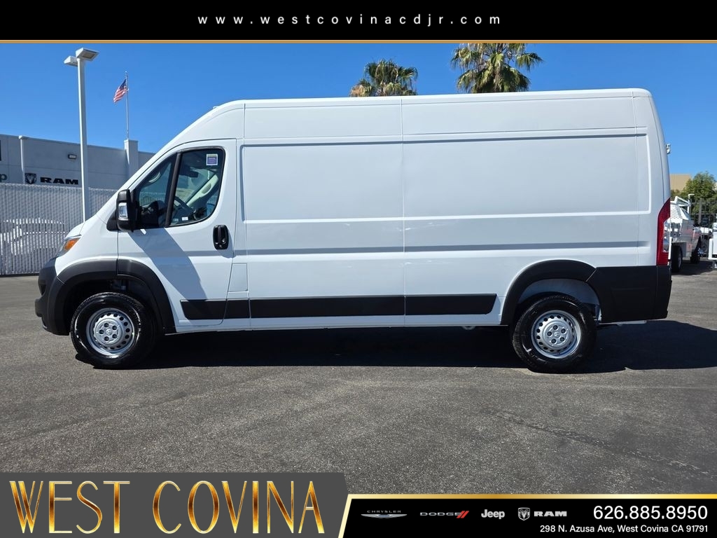 Used 2026 White Ram High Roof image 4