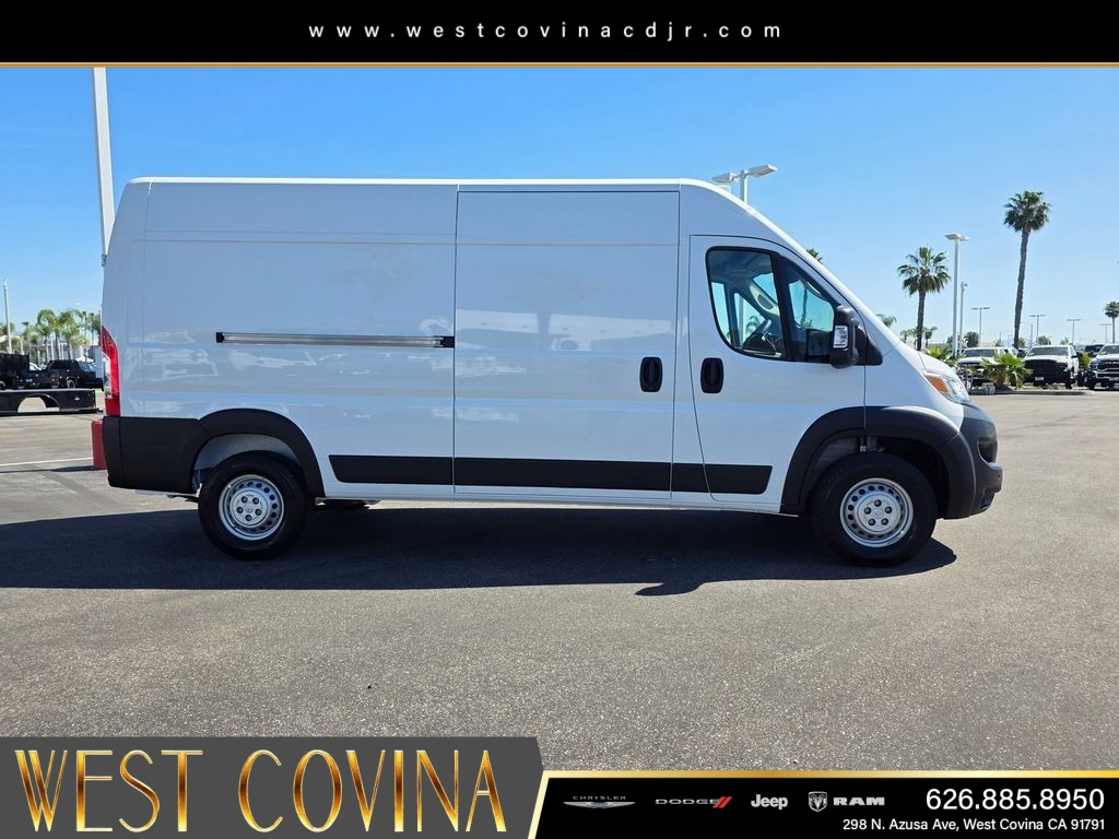 Used 2026 White Ram High Roof image 8