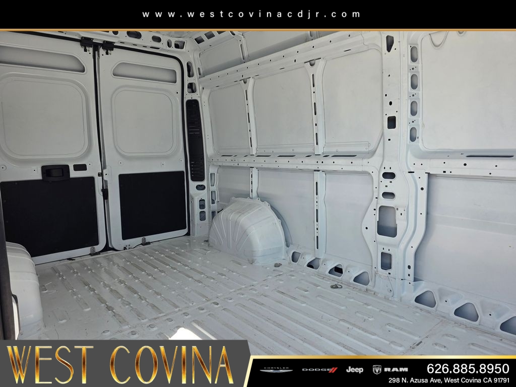 Used 2026 White Ram High Roof image 23
