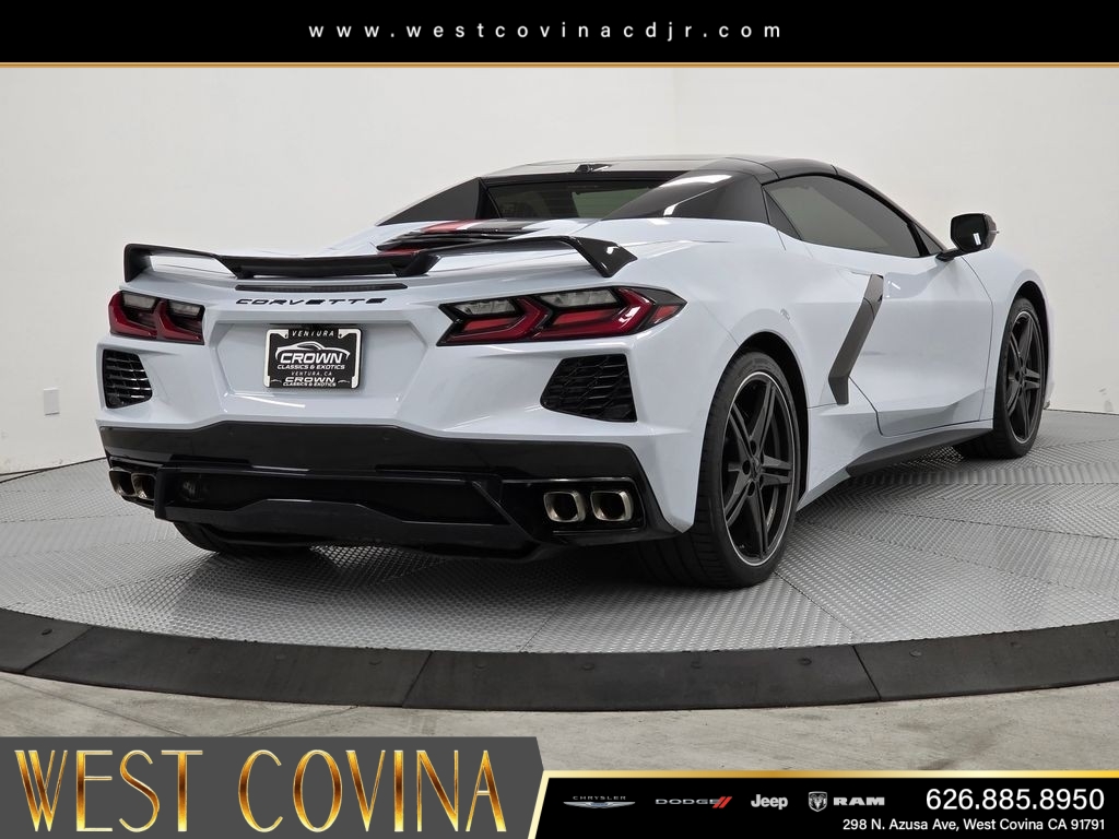 Used 2024 White Chevrolet Stingray image 7