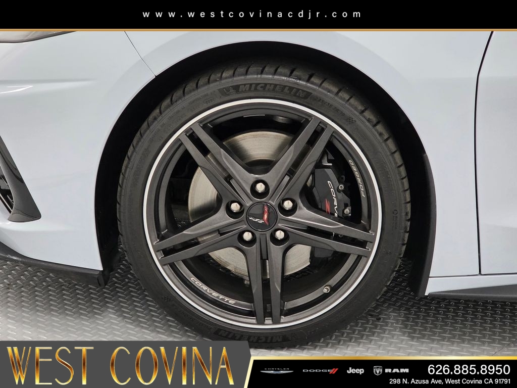 Used 2024 White Chevrolet Stingray image 14