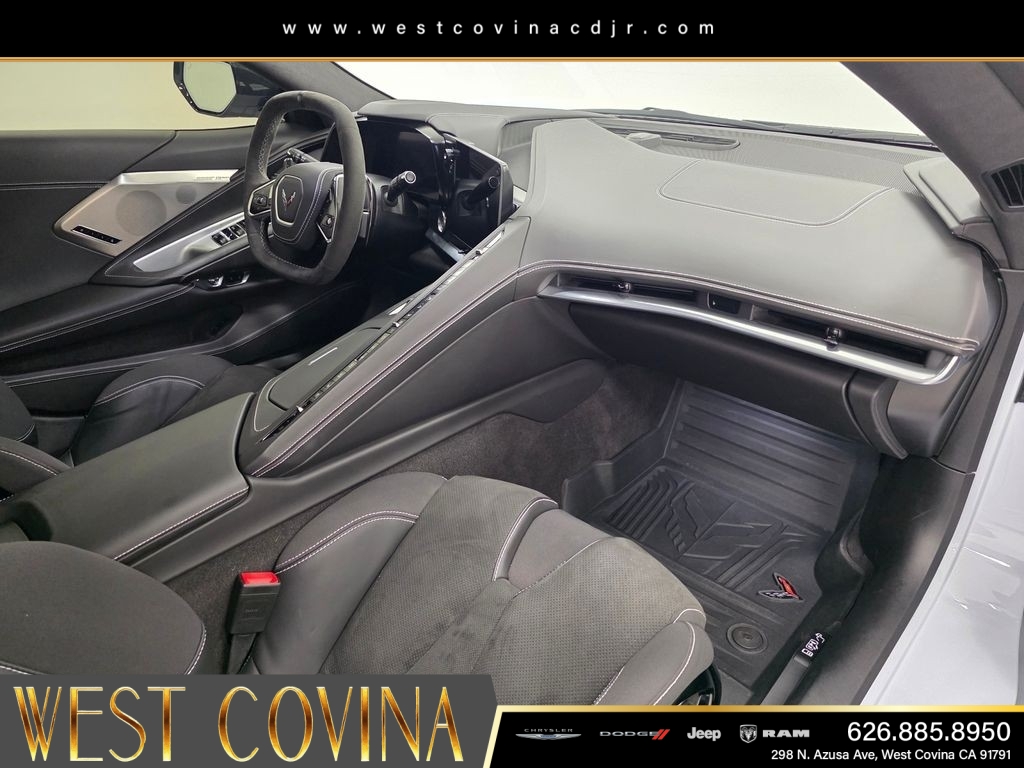 Used 2024 White Chevrolet Stingray image 22