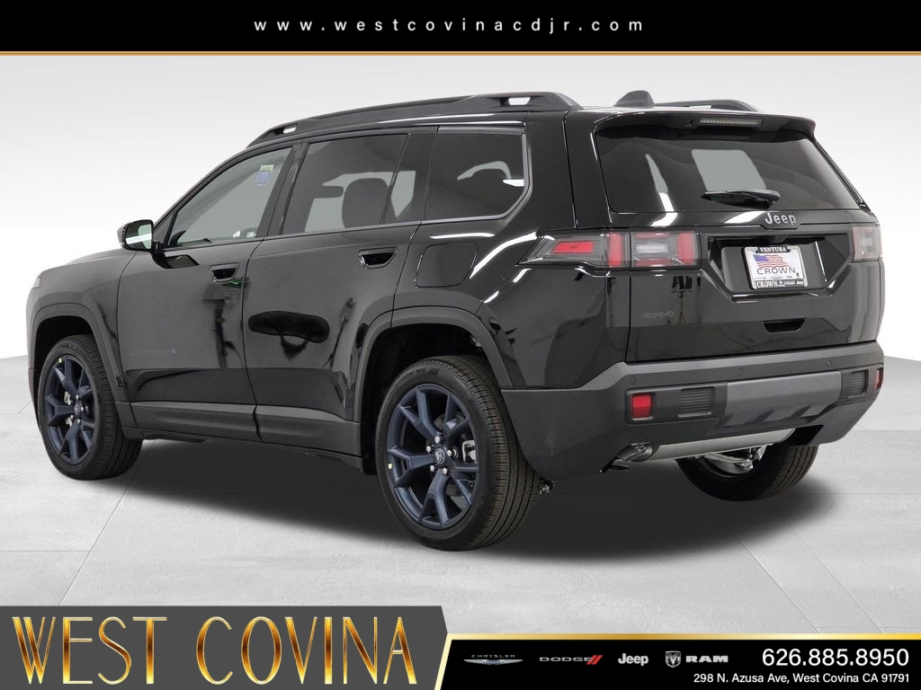 New 2026 Diamond Black Crystal Pearlcoat Jeep  image 7