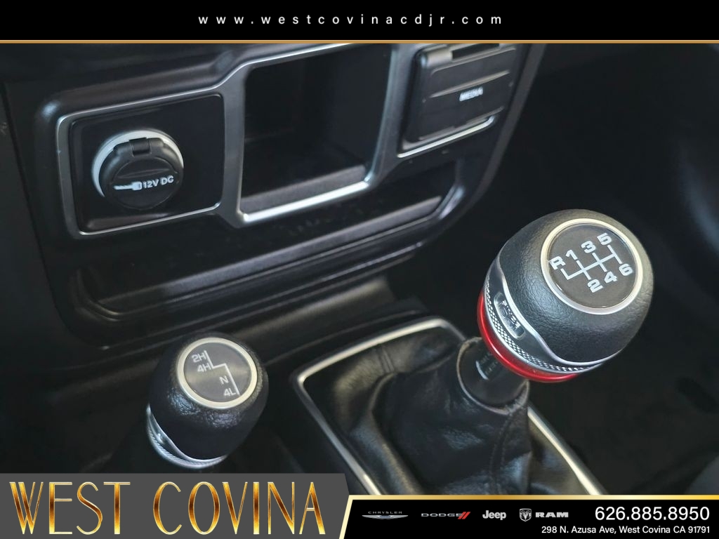 Used 2022 White Jeep Sport image 21