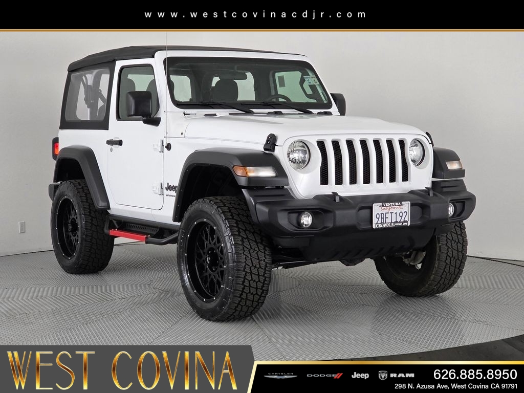 Used 2022 White Jeep Sport image 23