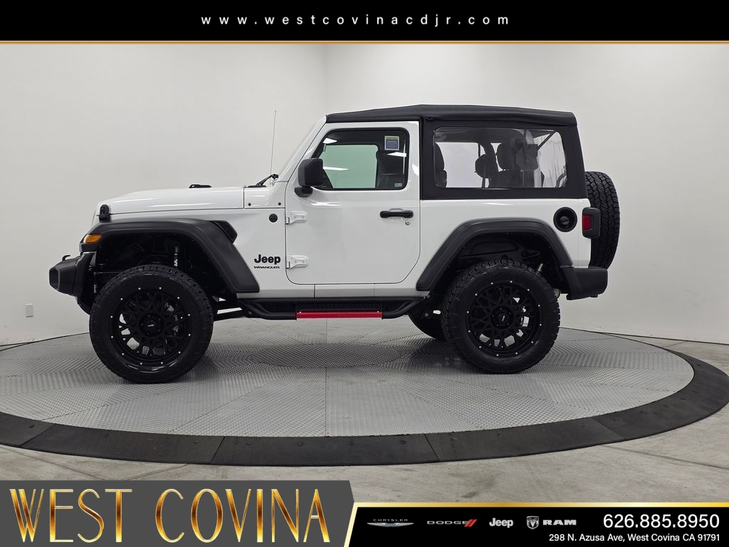 Used 2022 White Jeep Sport image 26