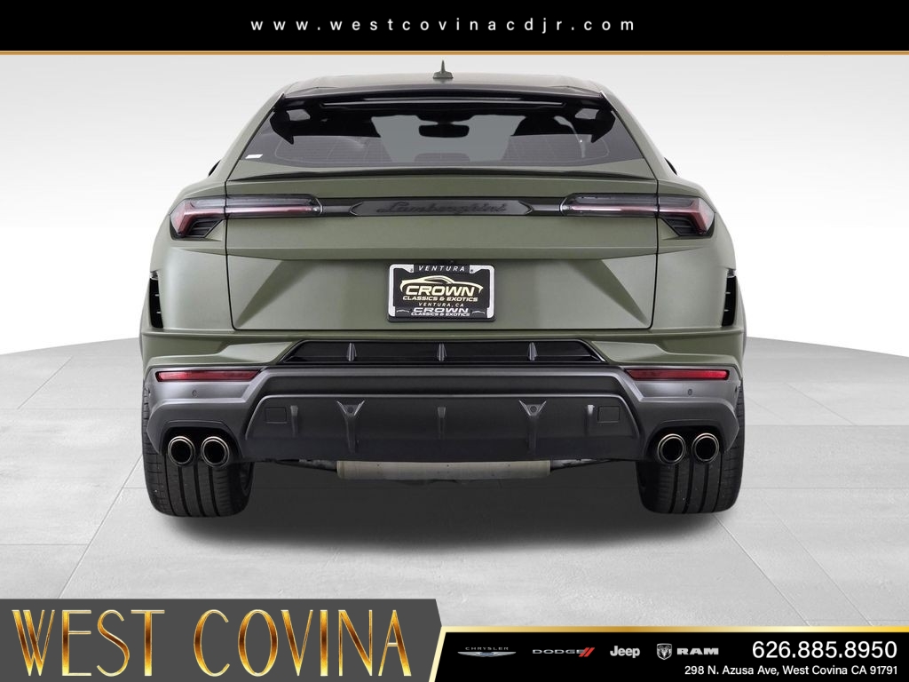 Used 2024  Lamborghini Performante image 6