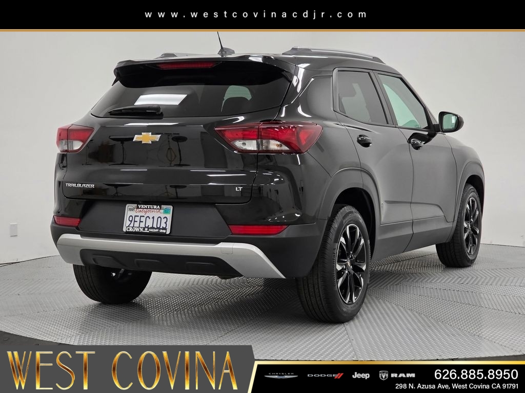 Used 2023 Black Chevrolet LT image 7