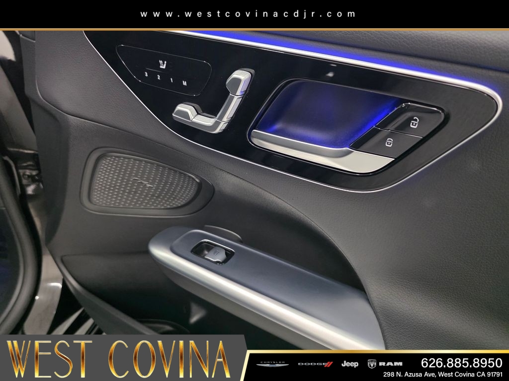 Used 2025 Black Mercedes-Benz C 300 image 10