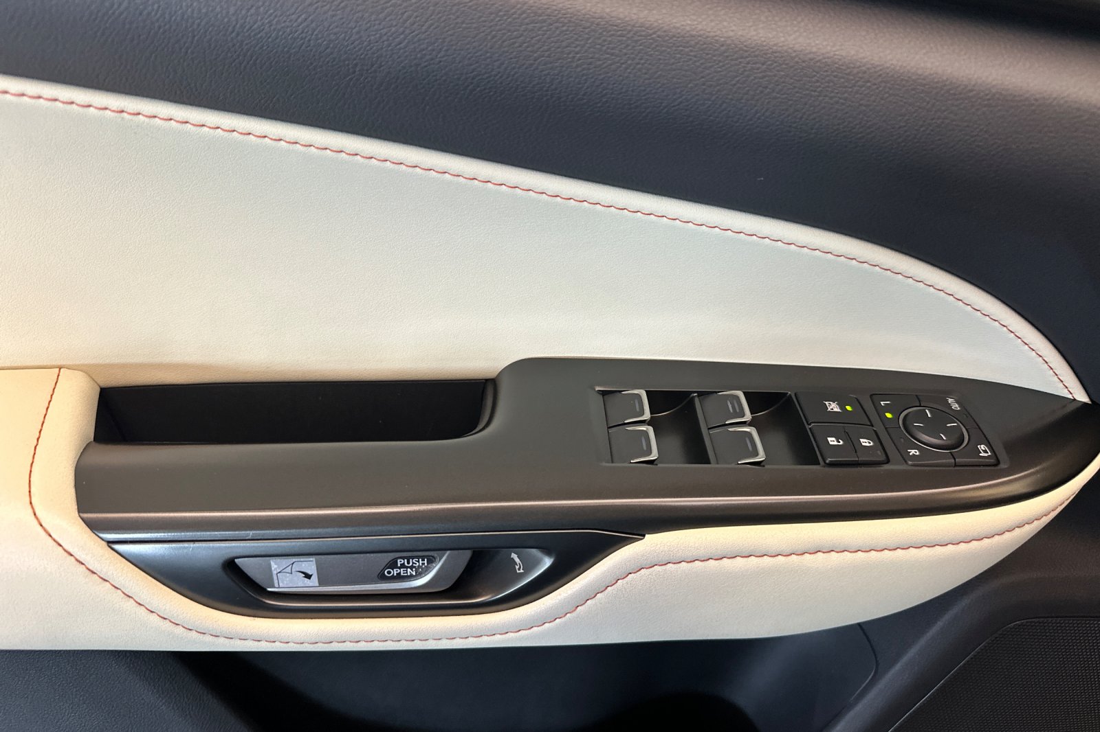 Used 2024 Gray Lexus 250 image 11