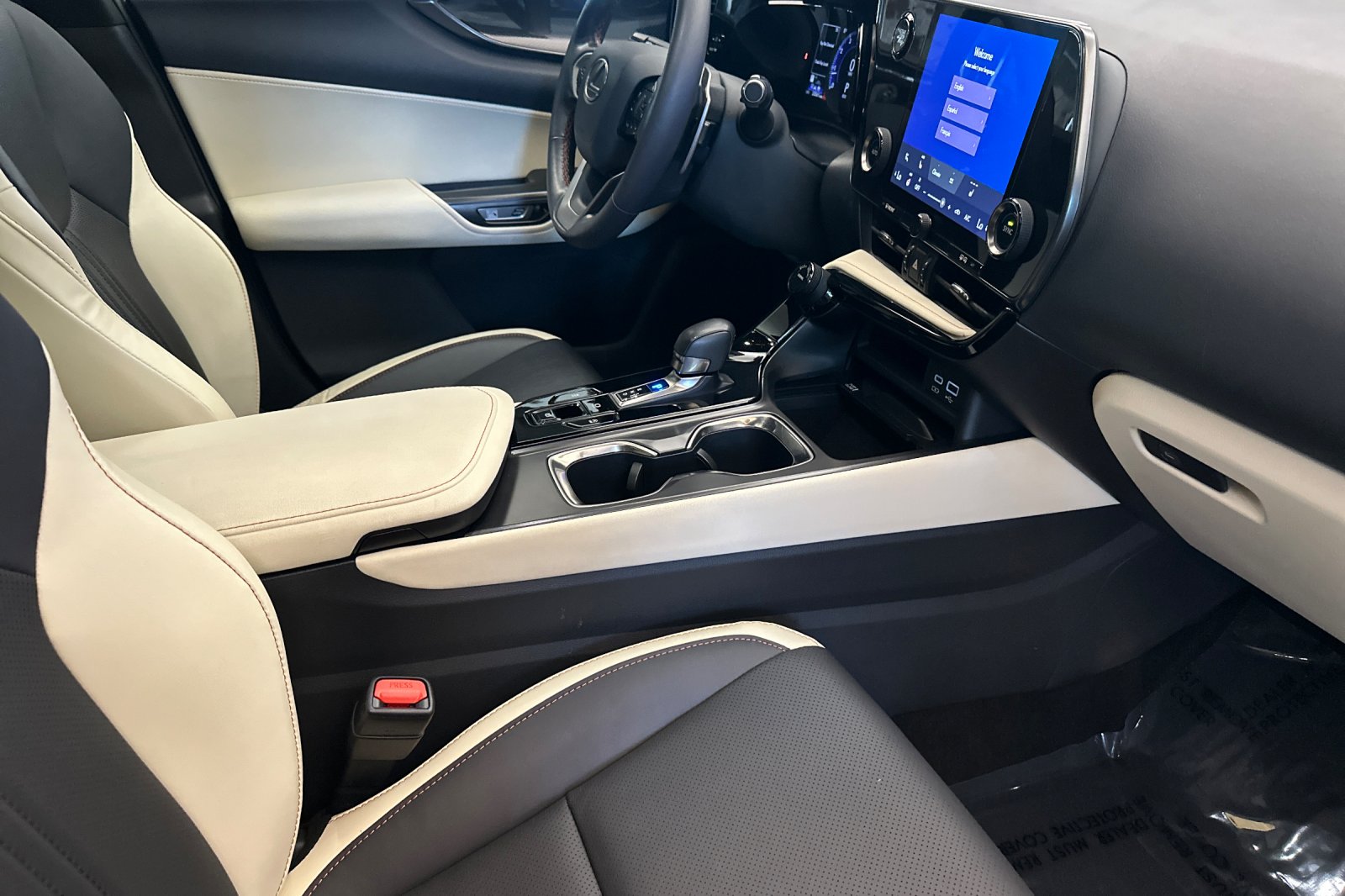 Used 2024 Gray Lexus 250 image 16