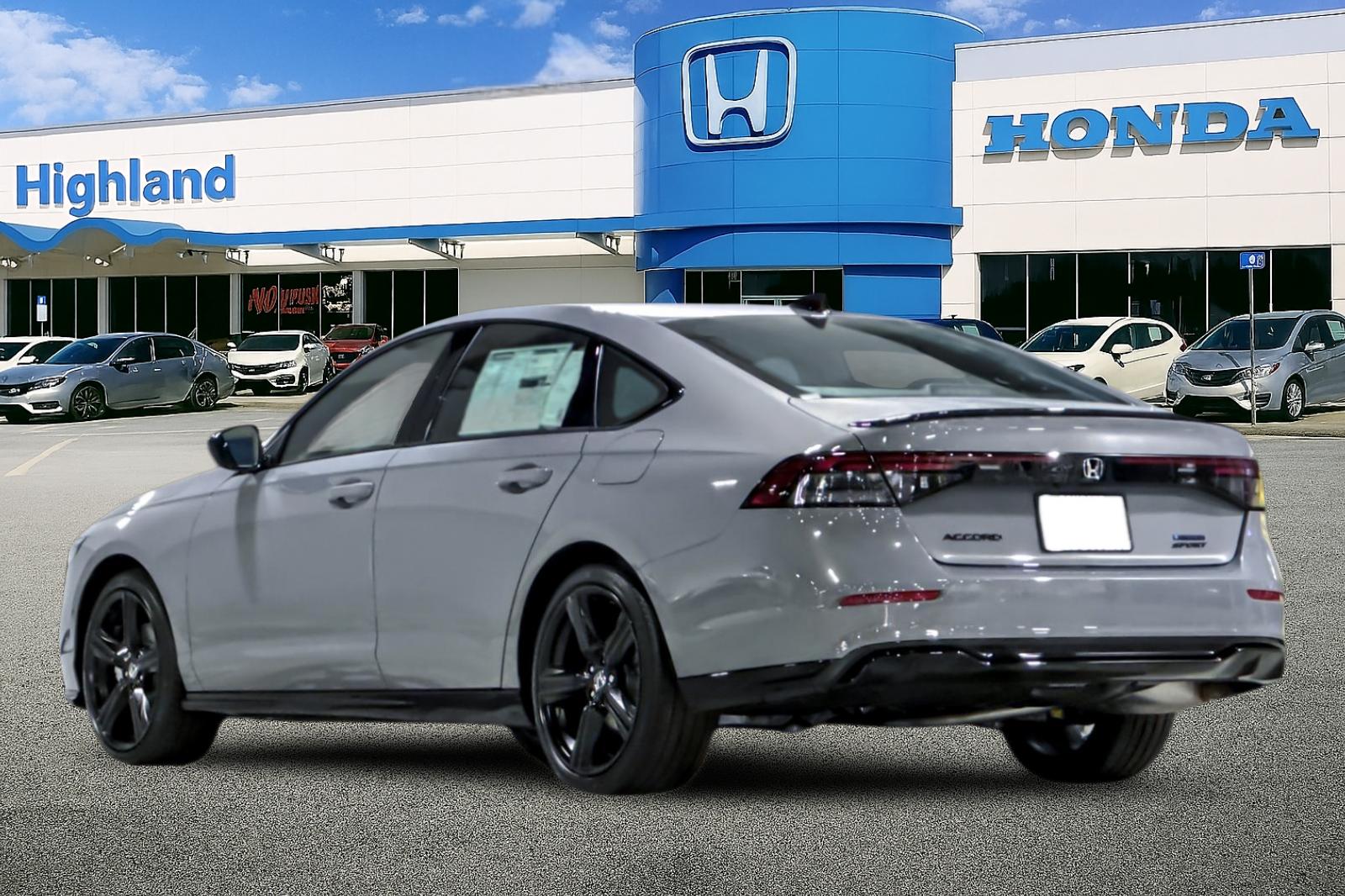 New 2026 Urban Gray Pearl Honda Sport-L image 3
