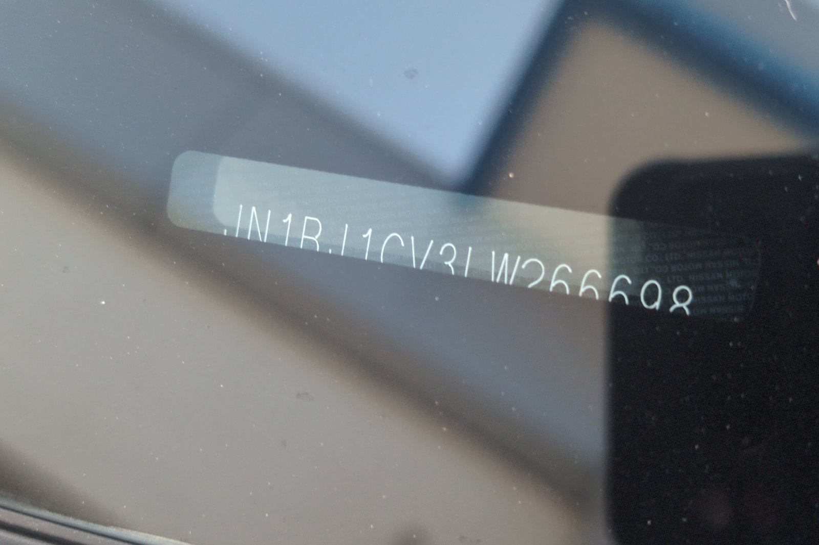 Used 2020 Red Nissan SV image 13