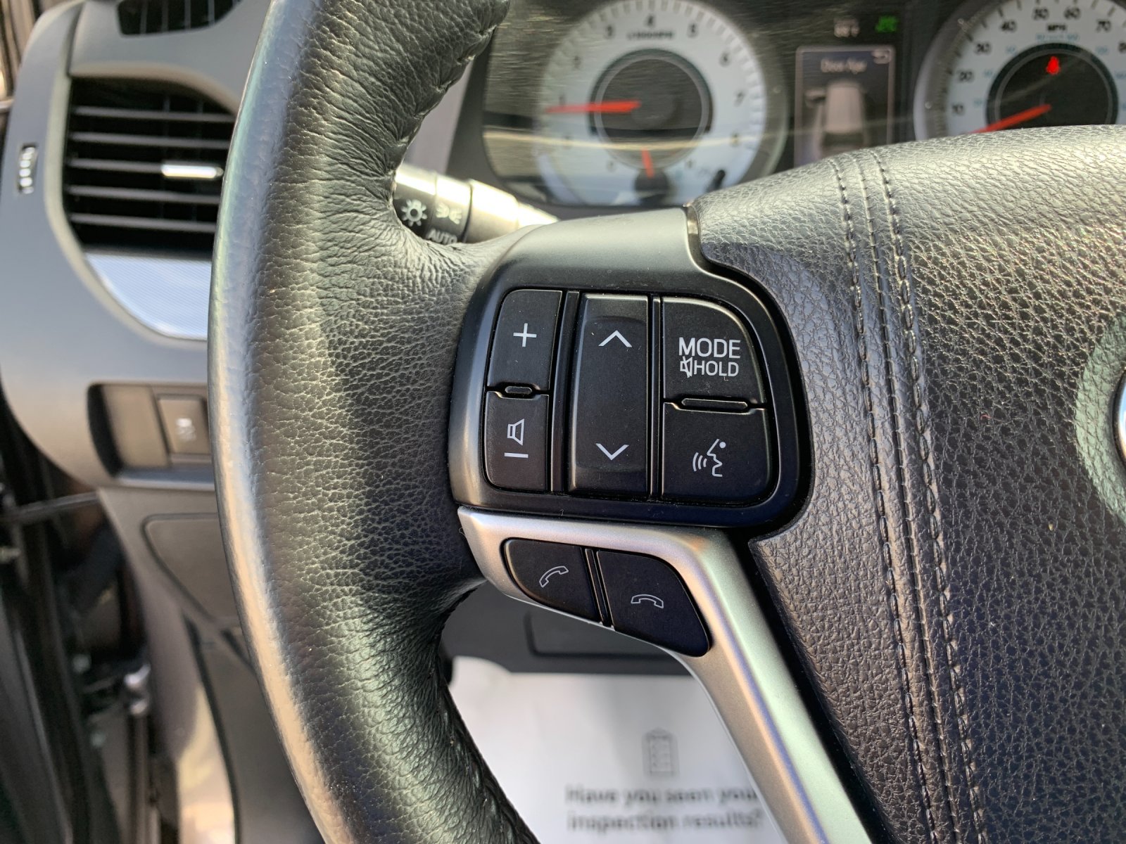 Certified Used 2018 Gray Toyota SE Premium image 29
