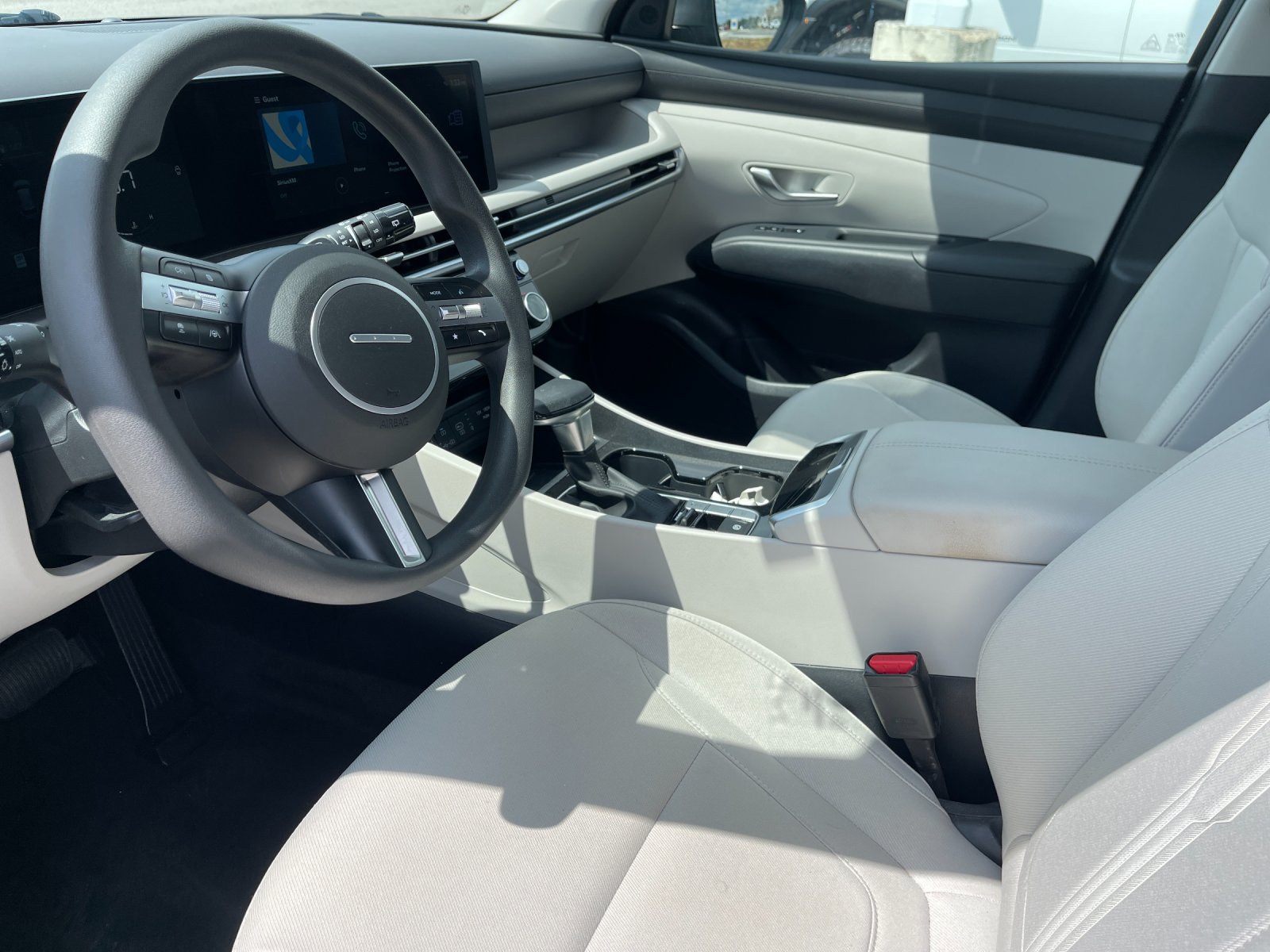 Used 2025 Gray Hyundai SEL image 11