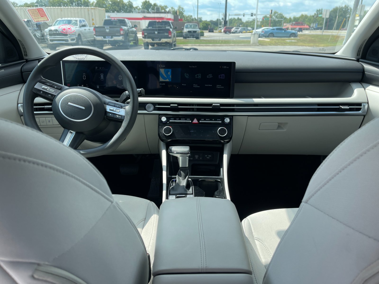 Used 2025 Gray Hyundai SEL image 16