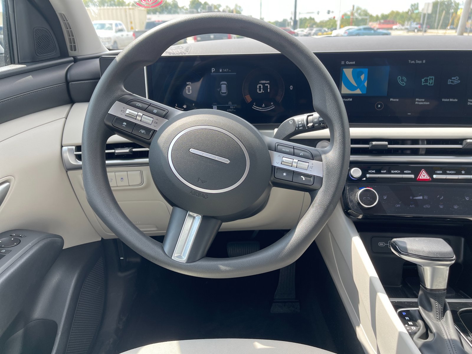 Used 2025 Gray Hyundai SEL image 17