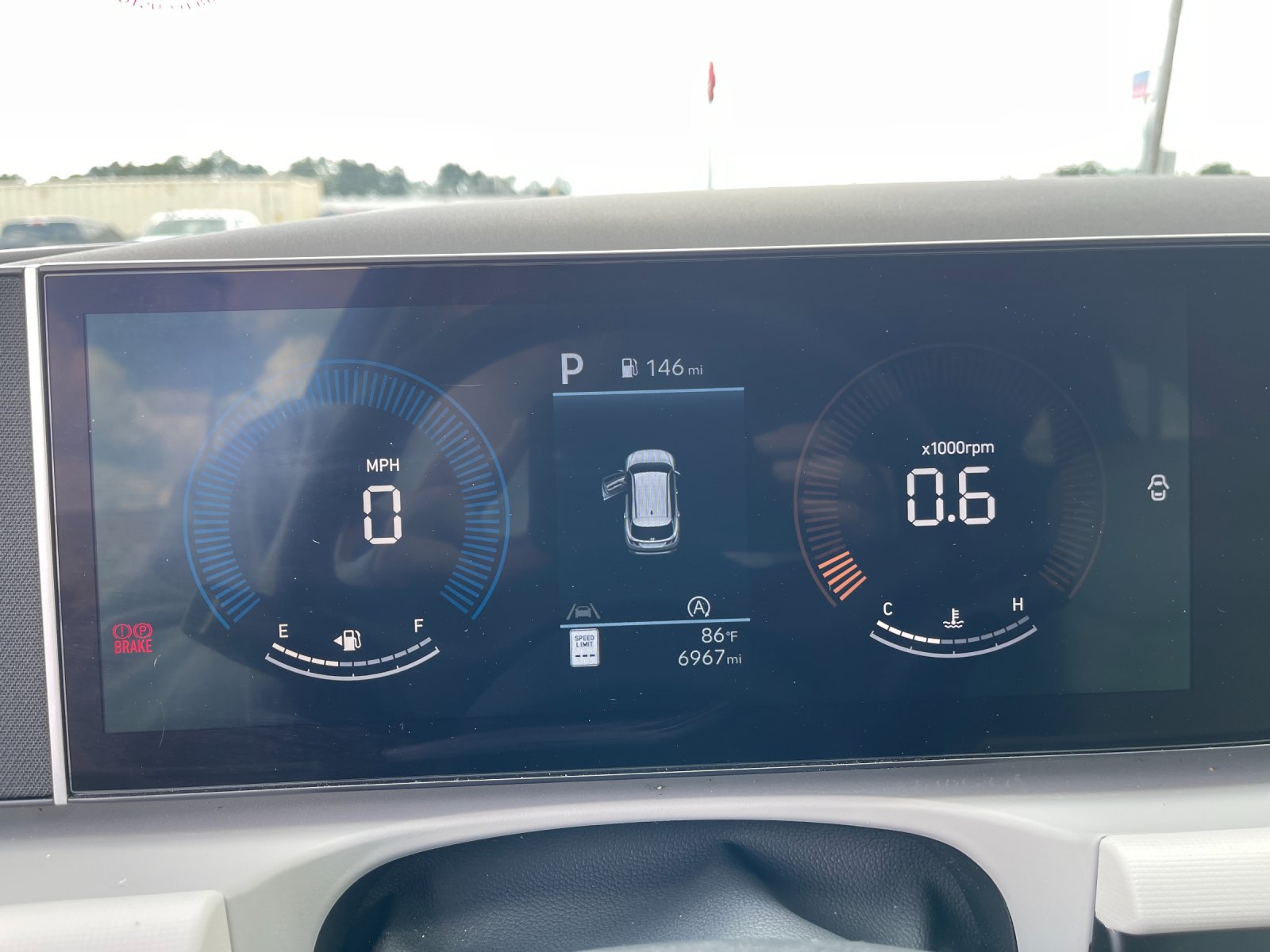 Used 2025 Gray Hyundai SEL image 30