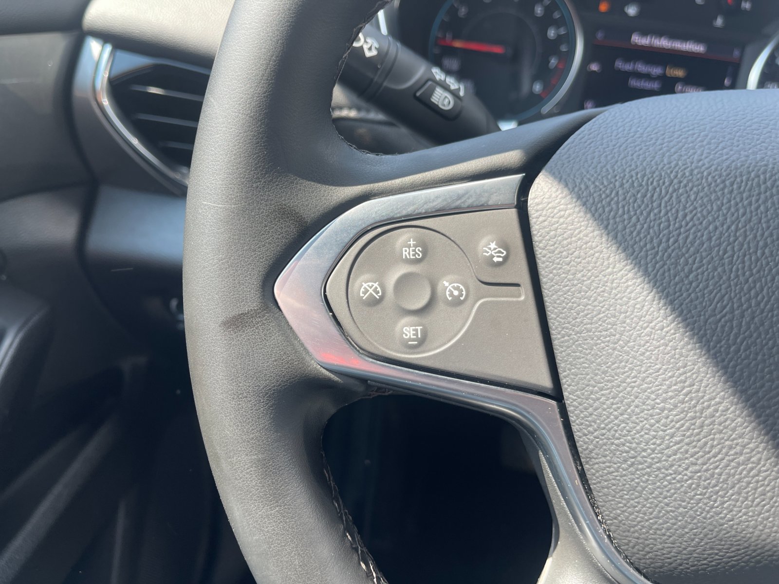 Used 2023 Blue Chevrolet LT image 27