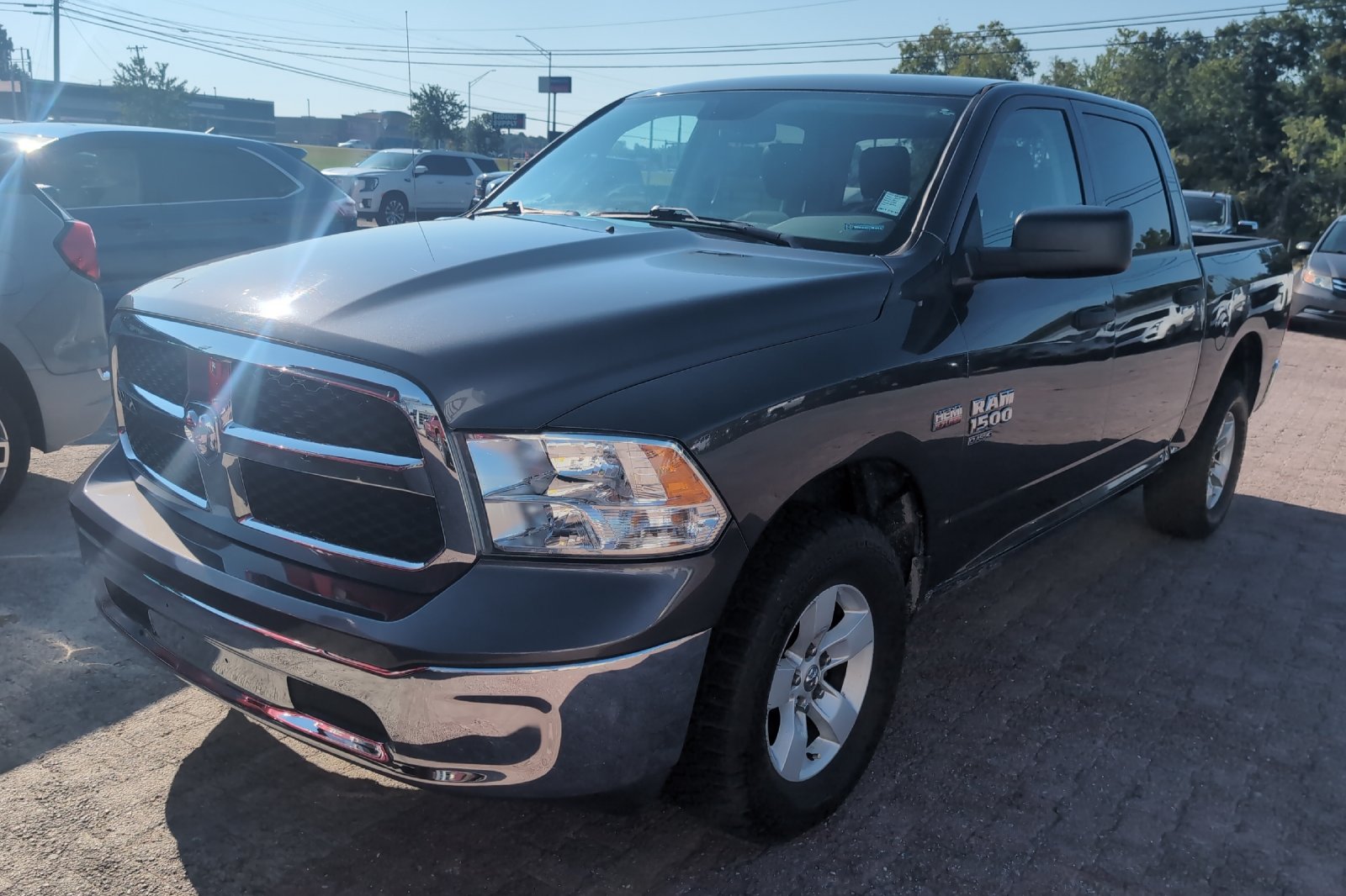 Used 2020 Gray Ram Tradesman image 12