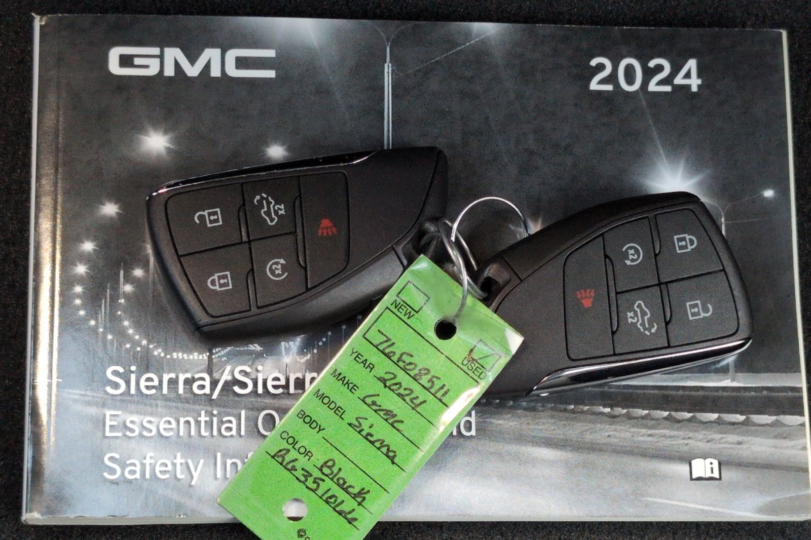 Used 2024 Black GMC Elevation image 9