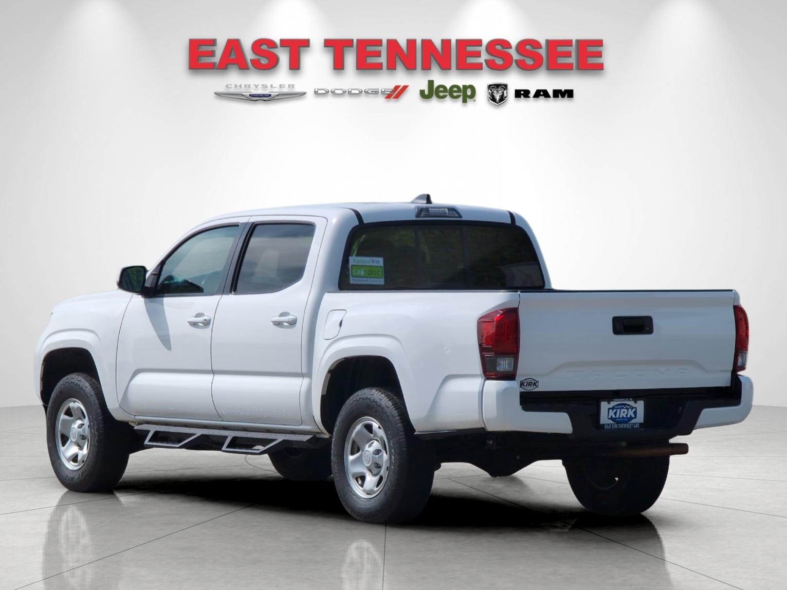 Used 2020 White Toyota SR image 5