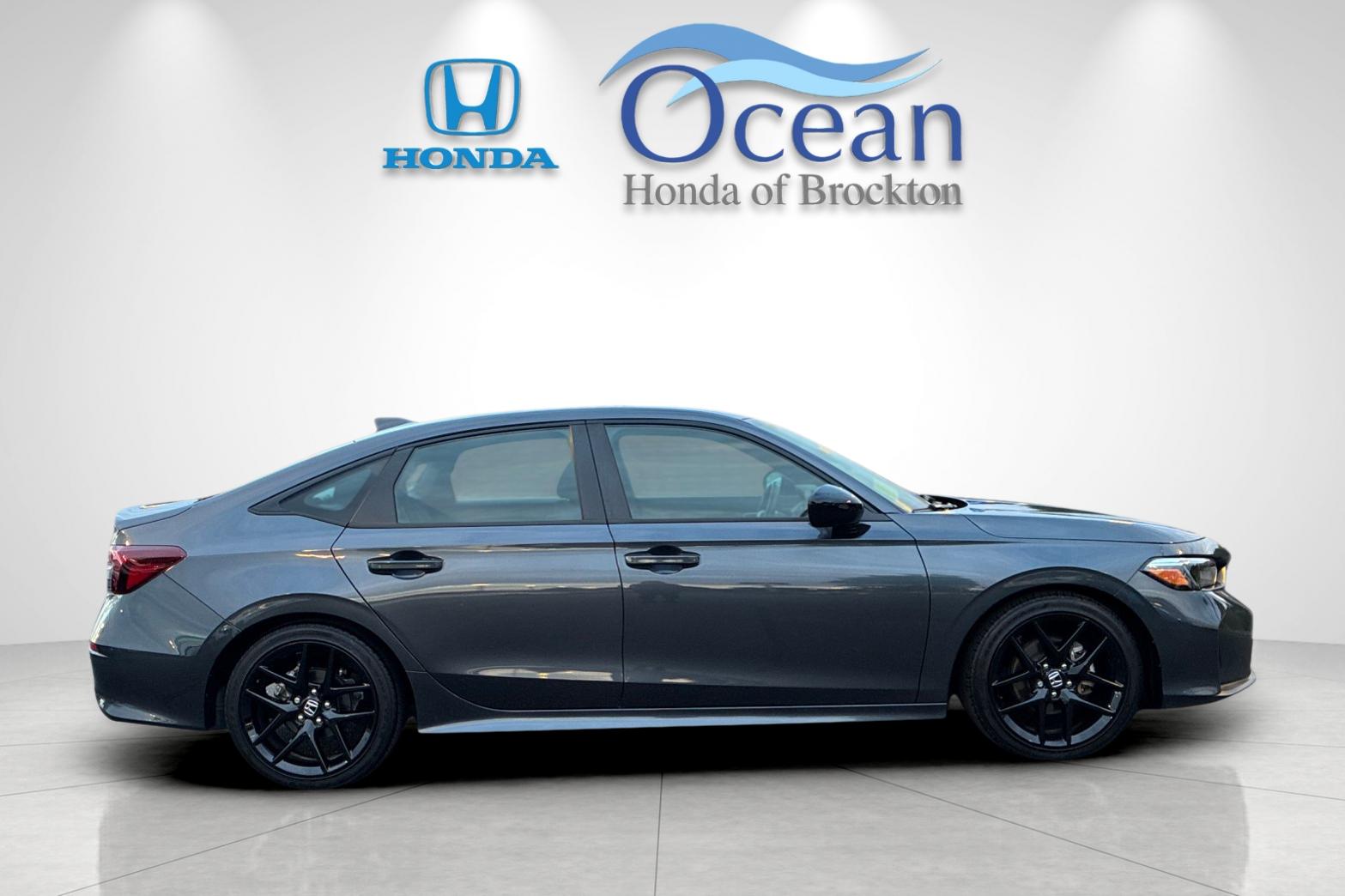 Used 2025 Meteorite Gray Metallic Honda Sport image 2