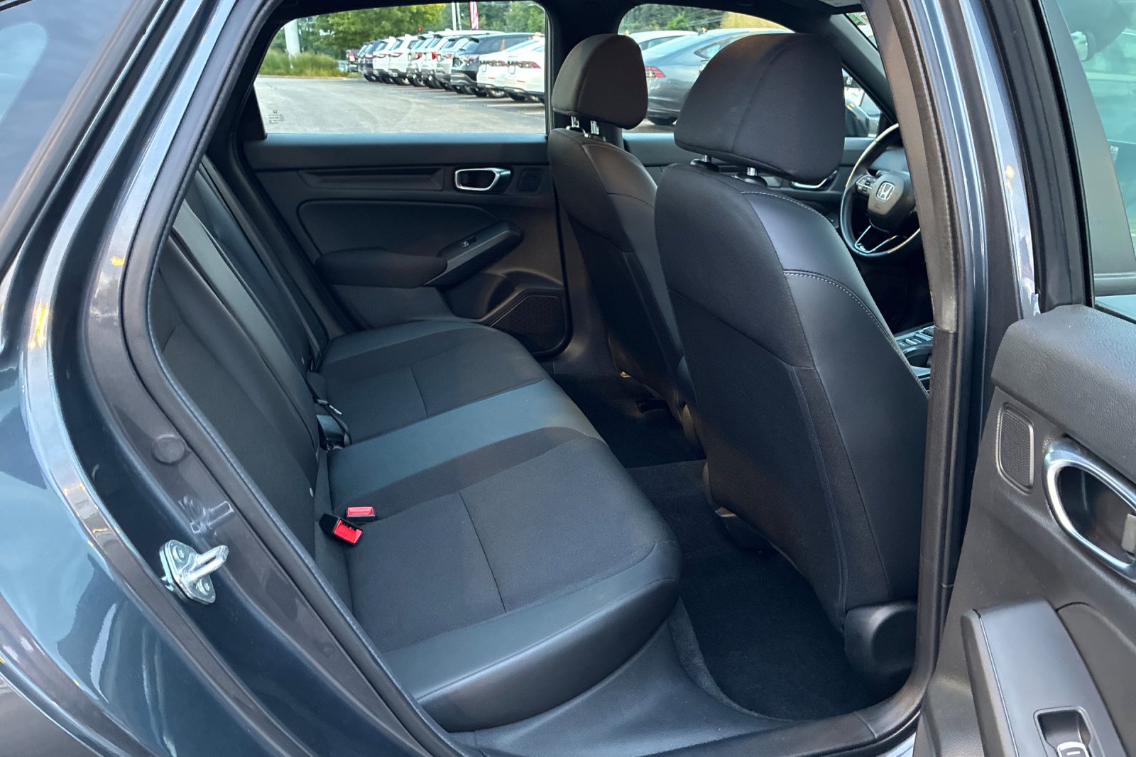 Used 2025 Meteorite Gray Metallic Honda Sport image 18