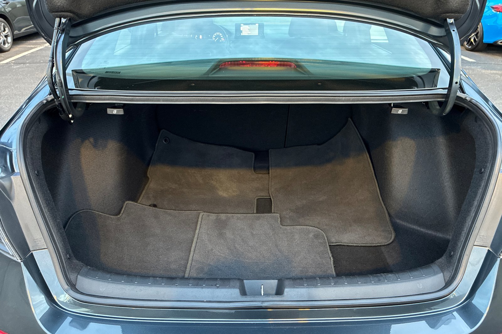 Used 2025 Meteorite Gray Metallic Honda Sport image 19