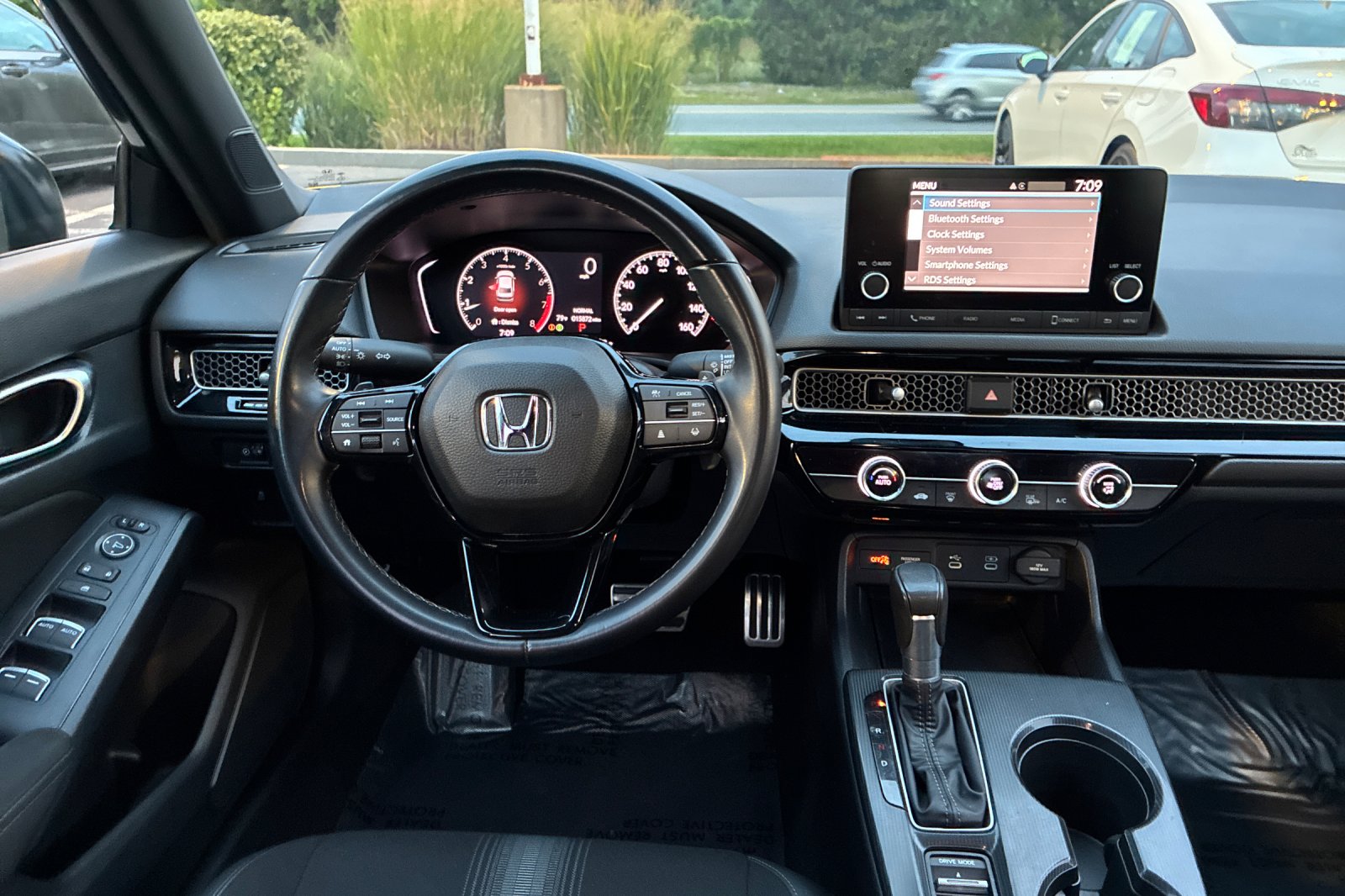 Used 2025 Meteorite Gray Metallic Honda Sport image 17