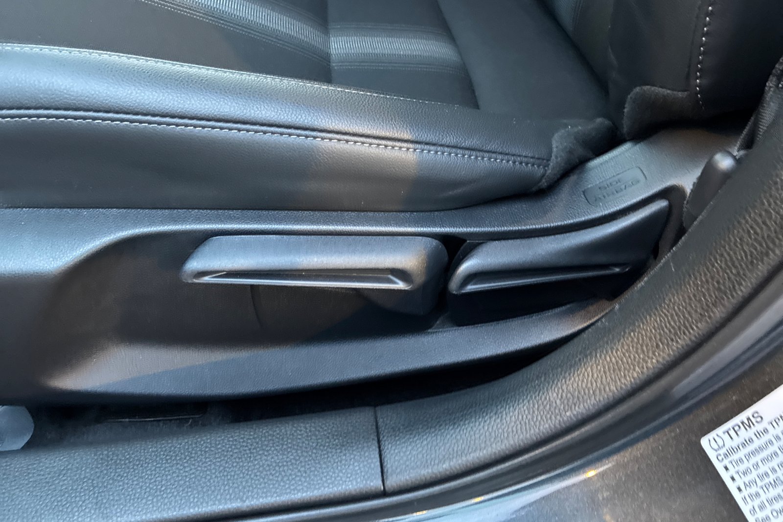 Used 2025 Meteorite Gray Metallic Honda Sport image 9