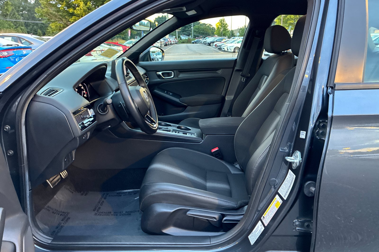 Used 2025 Meteorite Gray Metallic Honda Sport image 11