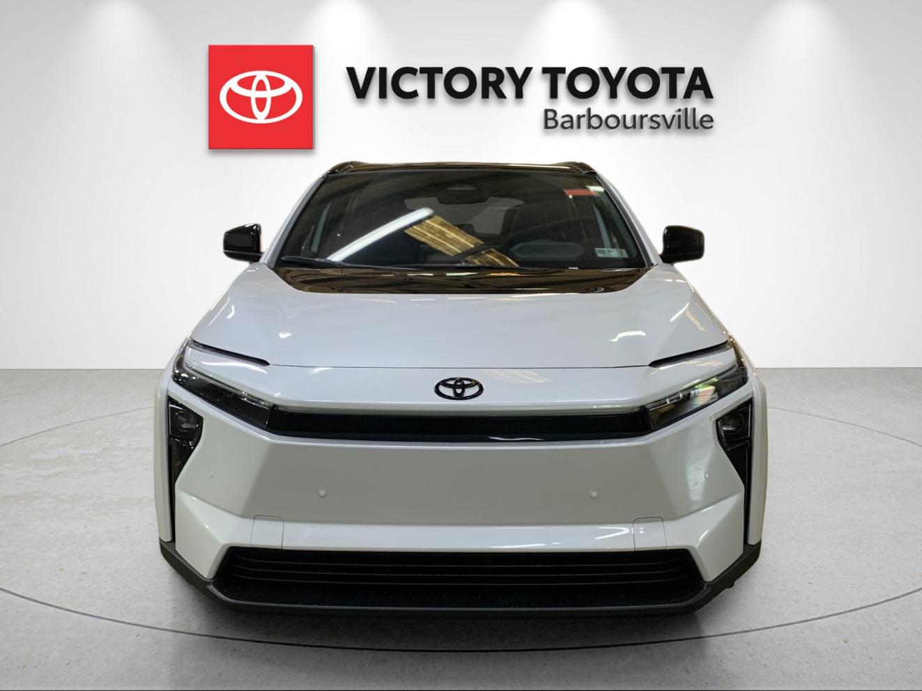 New 2026 Wind Chill Pearl Toyota XLE image 8