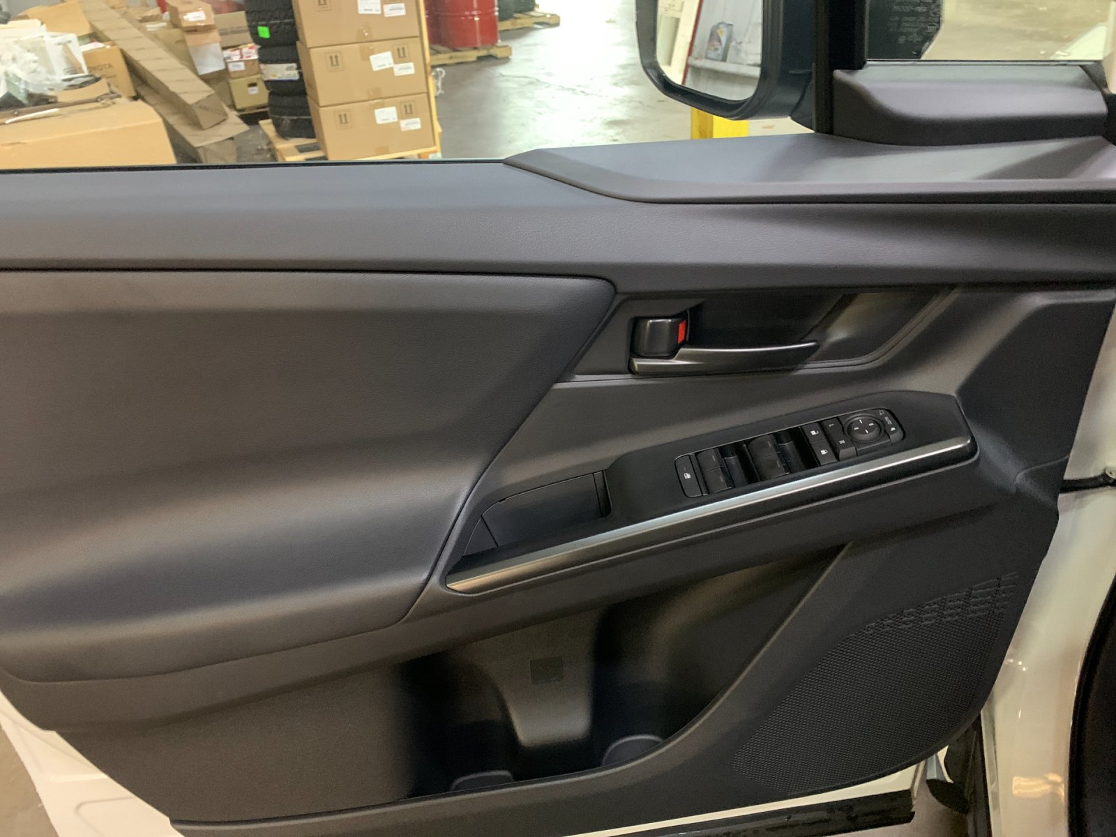 New 2026 Wind Chill Pearl Toyota XLE image 11