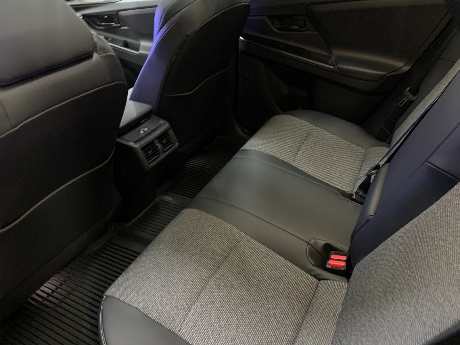 New 2026 Wind Chill Pearl Toyota XLE image 13