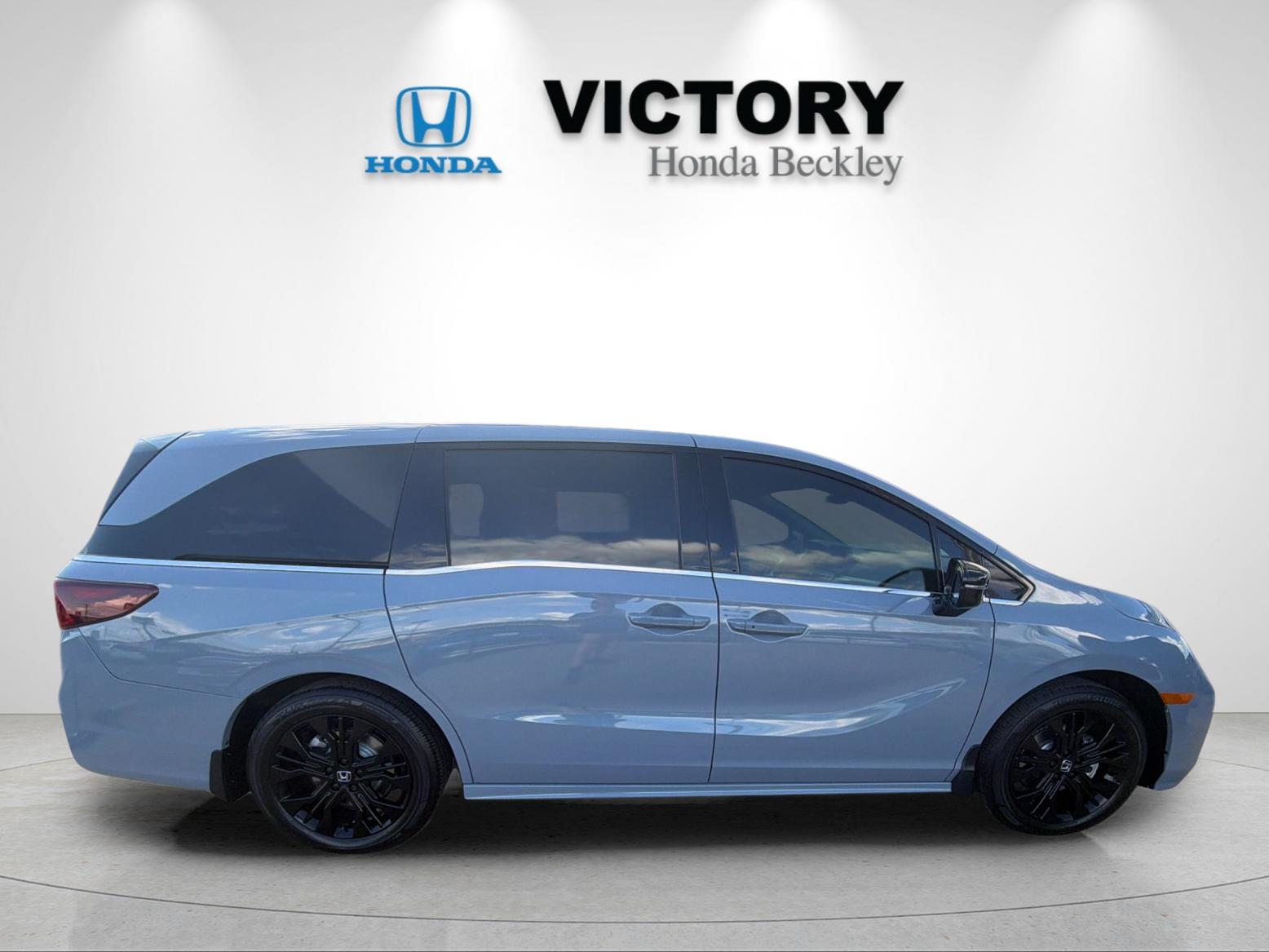 New 2026 Sonic Gray Pearl Honda Sport-L image 6