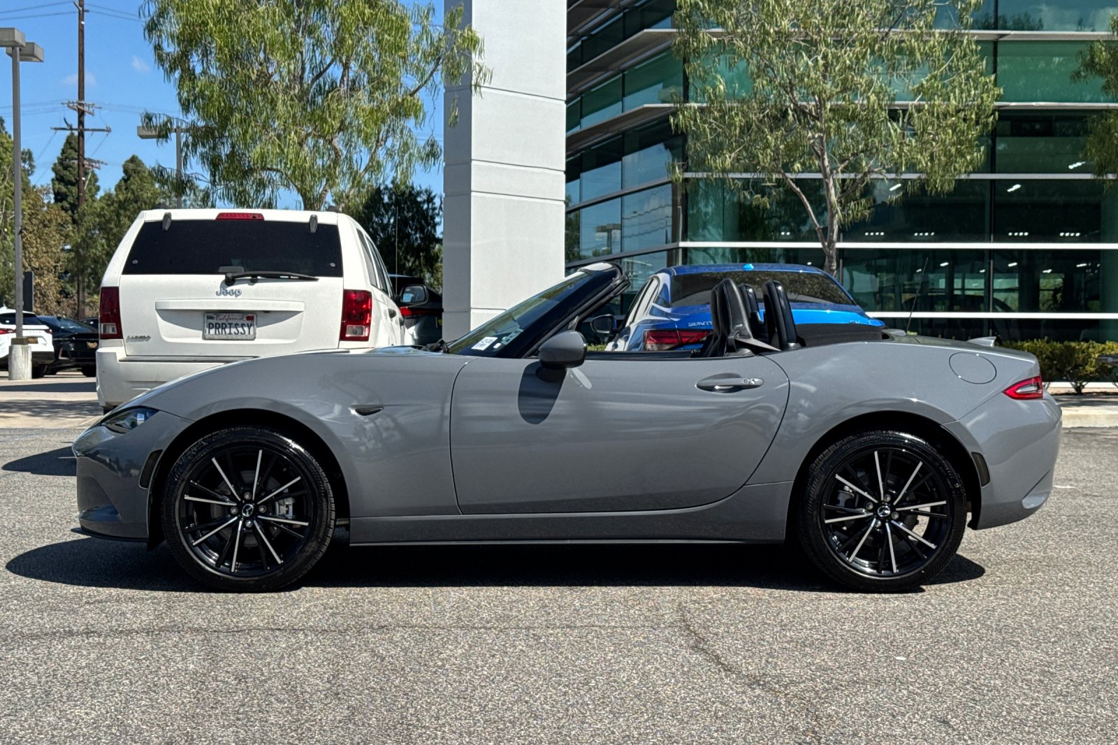 Used 2025 Jet Black Mazda Grand Touring image 7
