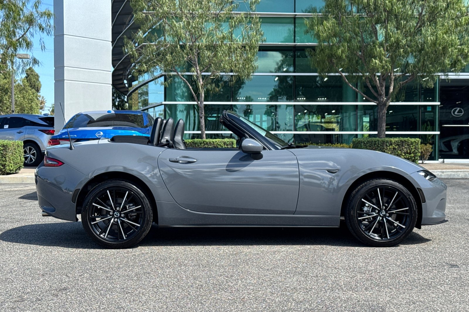 Used 2025 Jet Black Mazda Grand Touring image 3