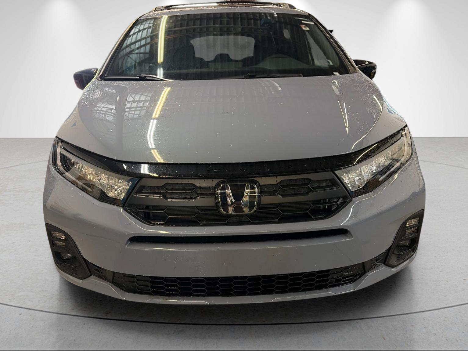 New 2026 Sonic Gray Pearl Honda Sport-L image 8