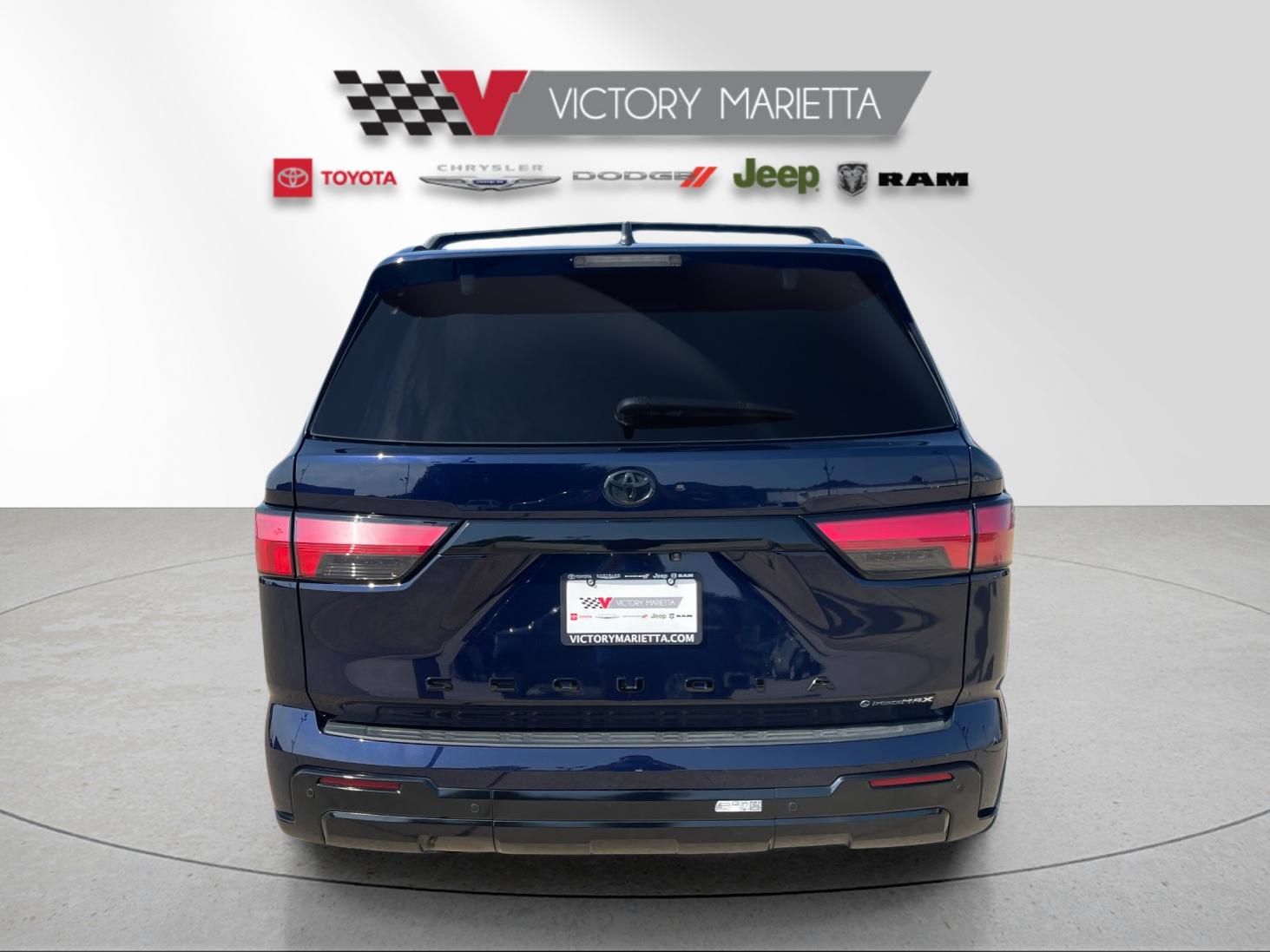 Used 2026  Toyota Platinum image 4