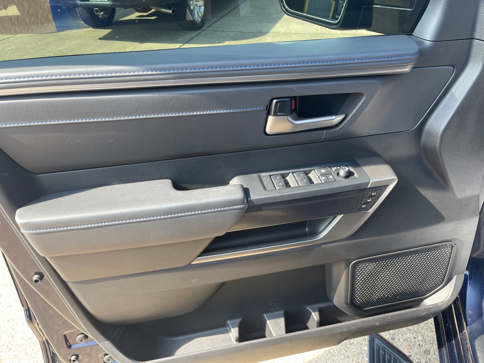 Used 2026  Toyota Platinum image 11