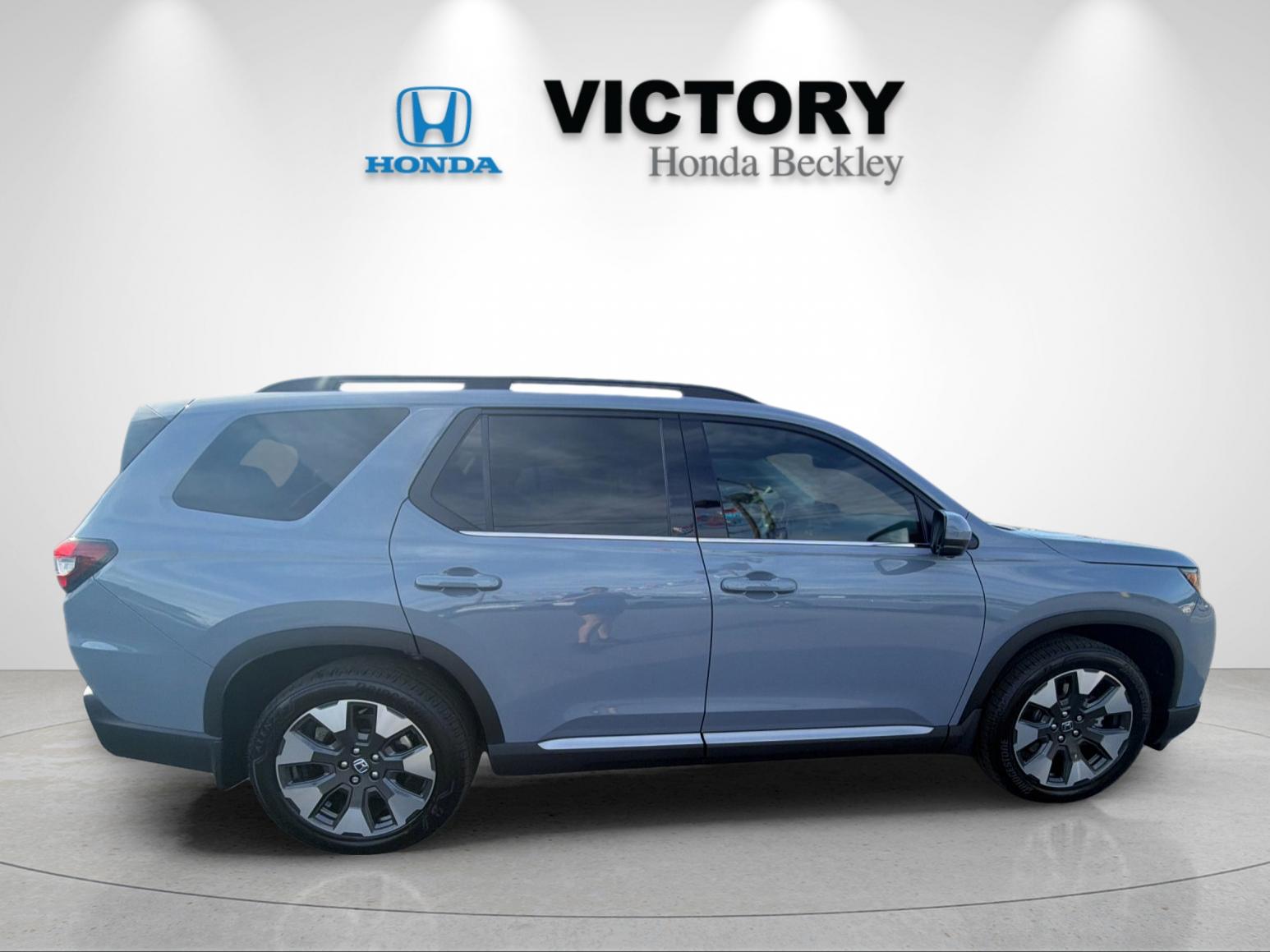 New 2026 Sonic Gray Pearl Honda AWD Elite image 6