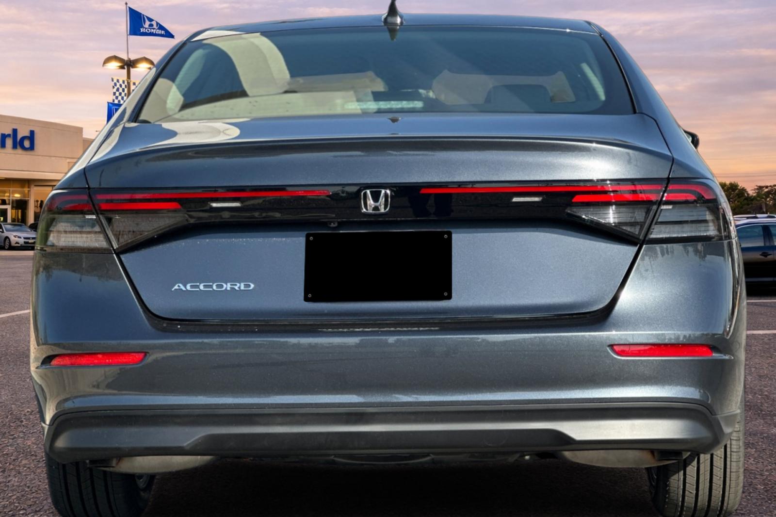 New 2026 Meteorite Gray Metallic Honda LX image 5