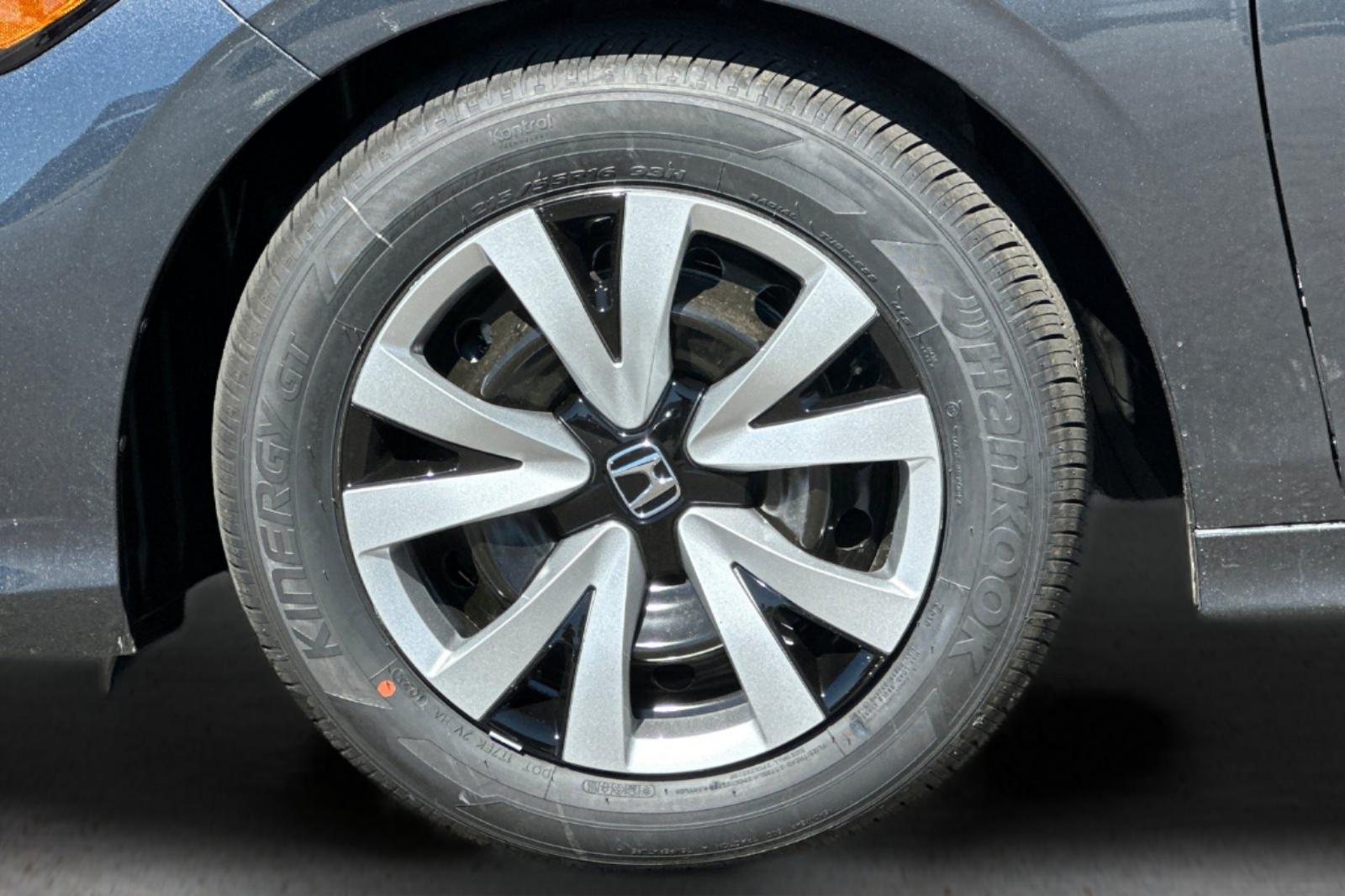 New 2026 Meteorite Gray Metallic Honda LX image 29