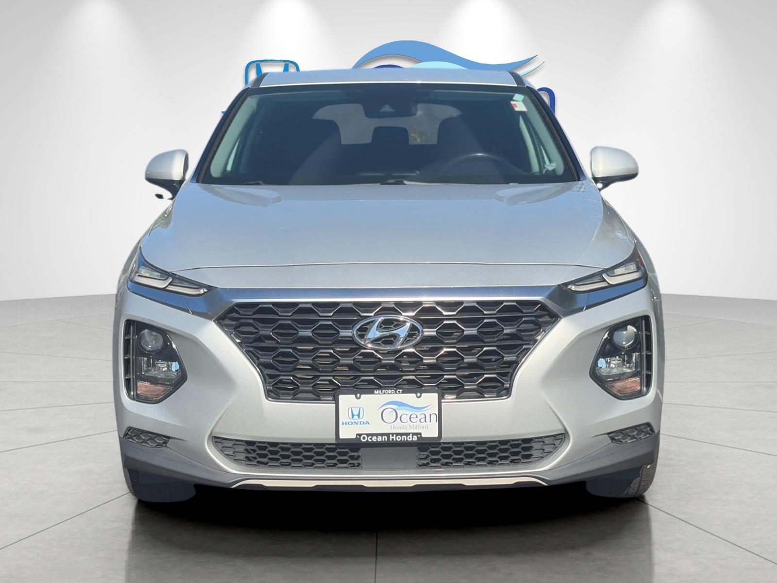 Used 2020 Silver Hyundai SE image 8