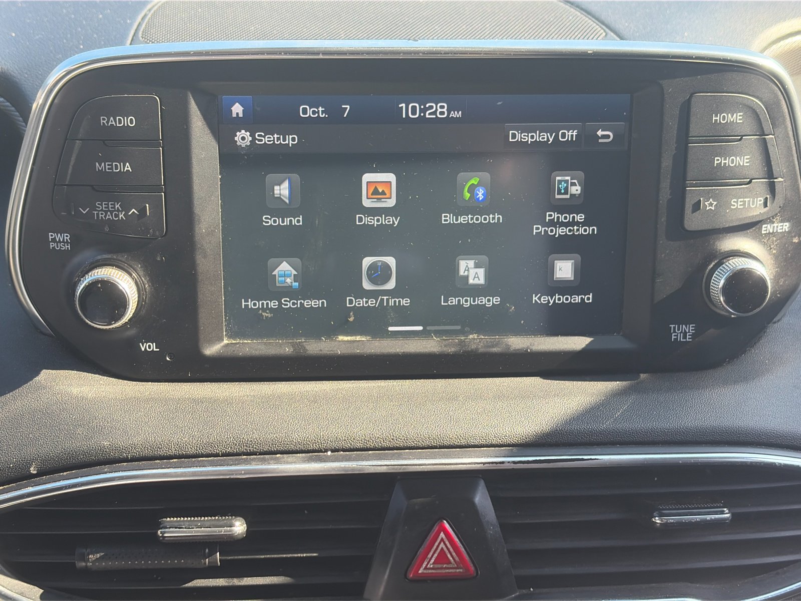 Used 2020 Silver Hyundai SE image 20